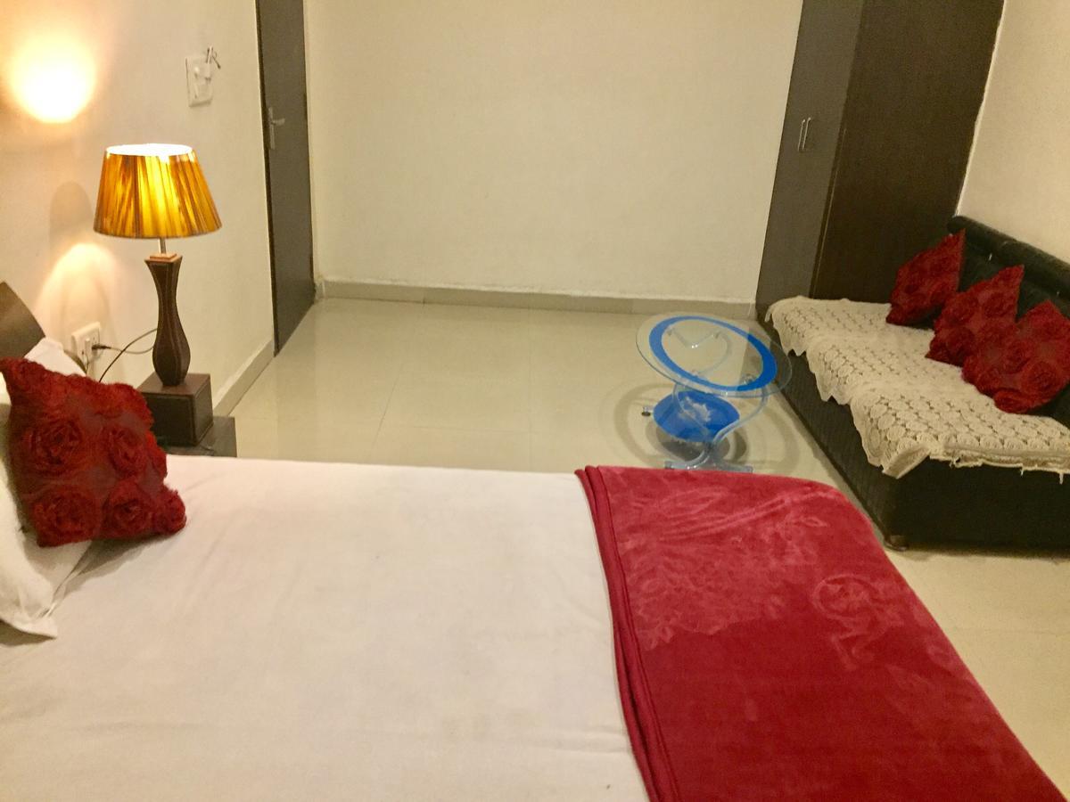 Hotel Shiva Sehore ภายนอก รูปภาพ