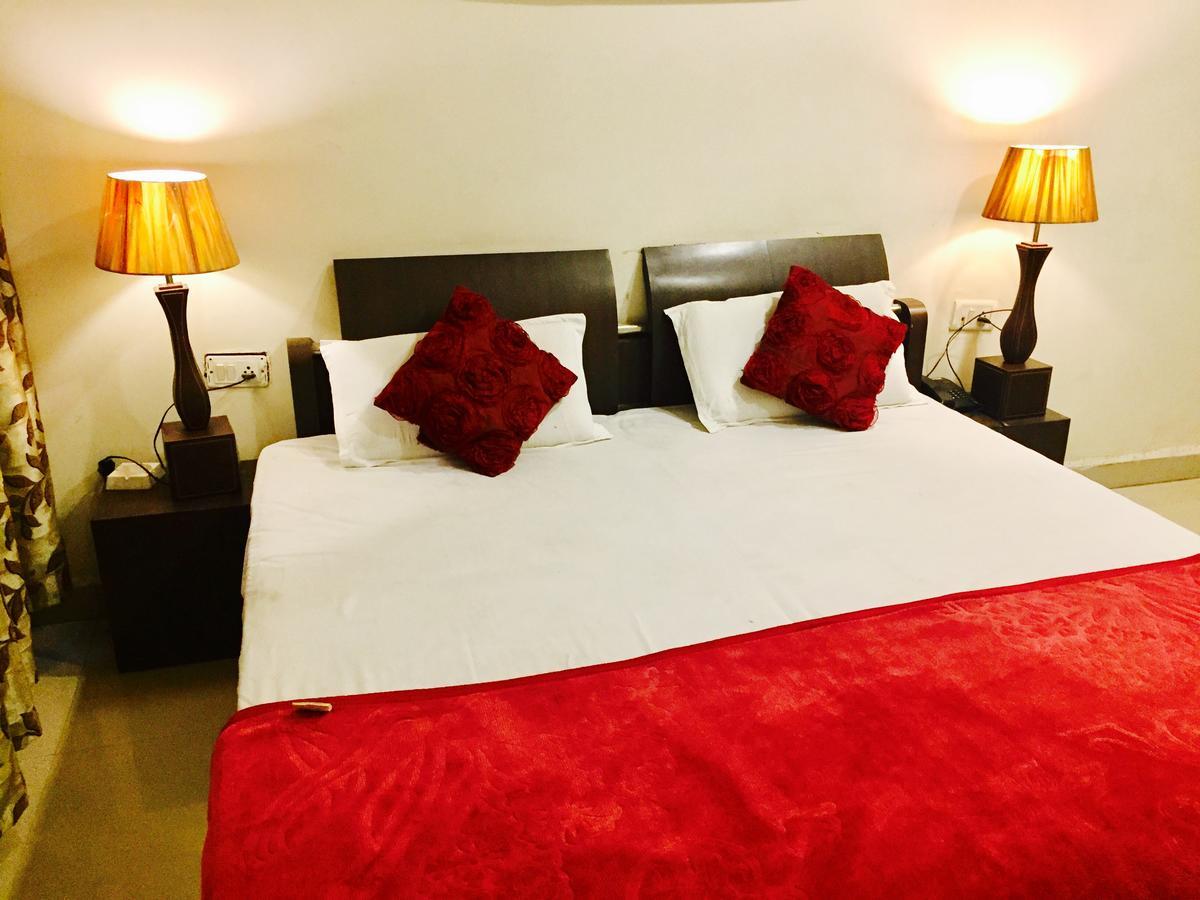 Hotel Shiva Sehore ภายนอก รูปภาพ