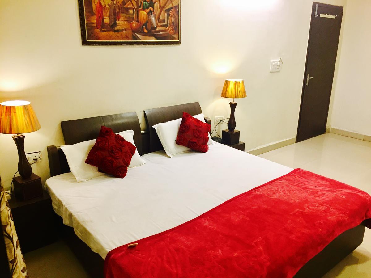 Hotel Shiva Sehore ภายนอก รูปภาพ