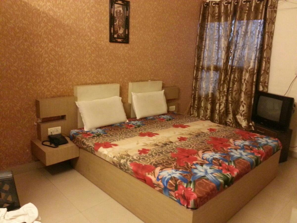 Hotel Shiva Sehore ภายนอก รูปภาพ